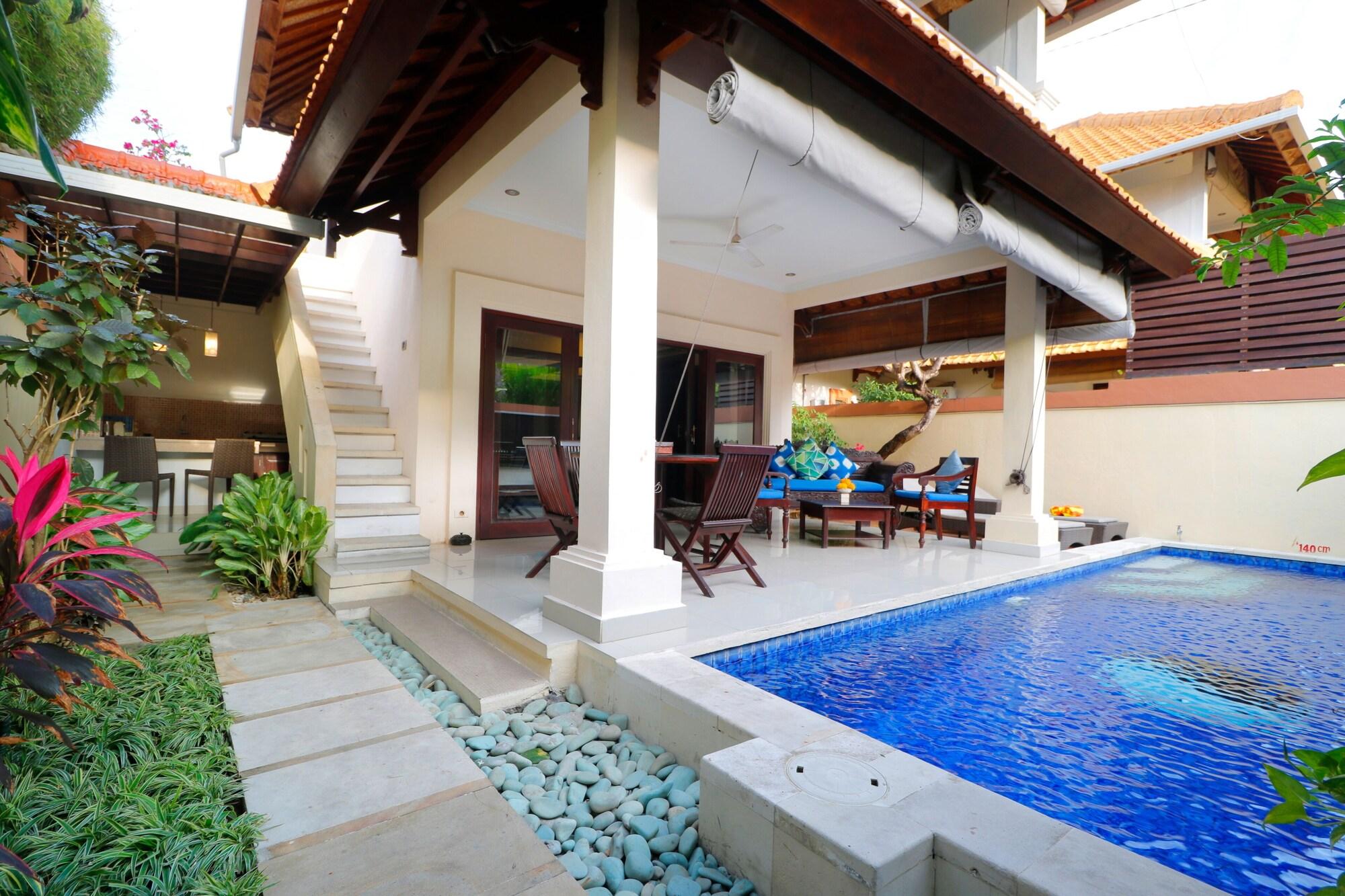 Heliconia Villa Seminyak  Exterior photo