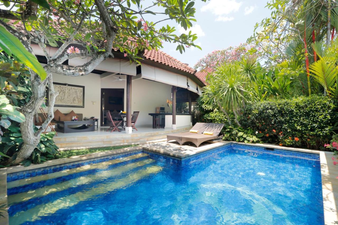 Heliconia Villa Seminyak  Exterior photo